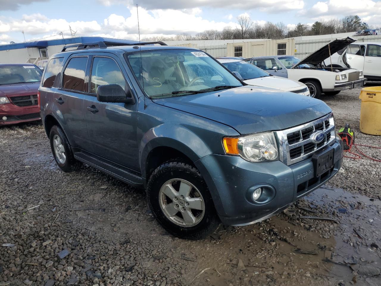 Photo 3 VIN: 1FMCU9D7XAKC12791 - FORD ESCAPE 