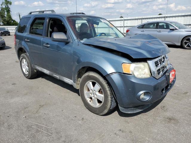 Photo 3 VIN: 1FMCU9D7XAKC72540 - FORD ESCAPE 