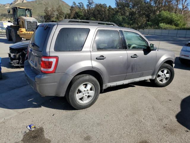 Photo 2 VIN: 1FMCU9D7XAKC89497 - FORD ESCAPE XLT 