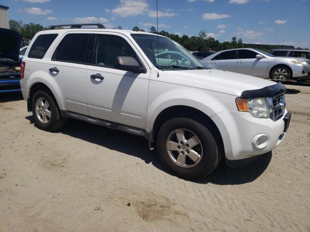 Photo 3 VIN: 1FMCU9D7XBKC05325 - FORD ESCAPE 