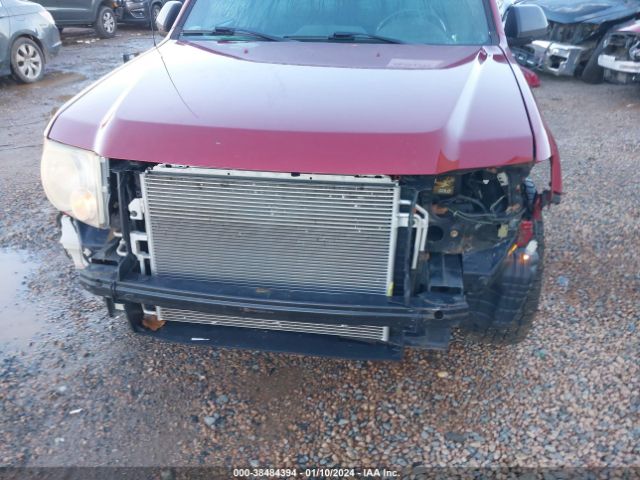 Photo 5 VIN: 1FMCU9D7XCKA56724 - FORD ESCAPE 