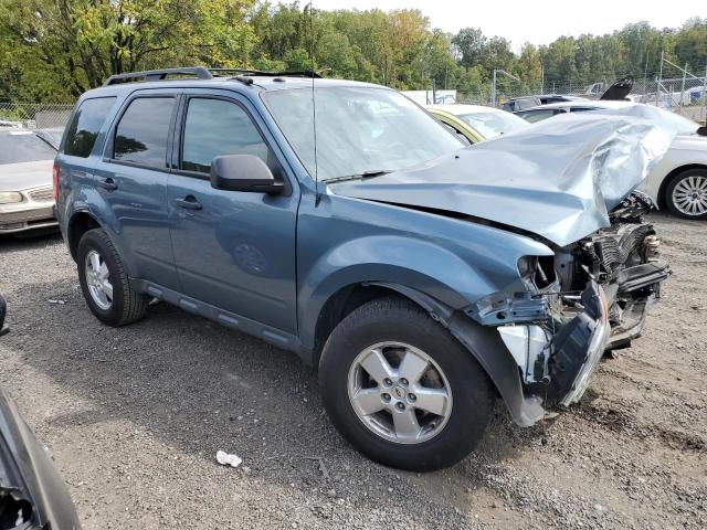 Photo 3 VIN: 1FMCU9D7XCKA70350 - FORD ESCAPE XLT 