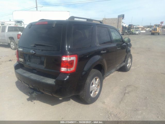 Photo 3 VIN: 1FMCU9D7XCKA87004 - FORD ESCAPE 