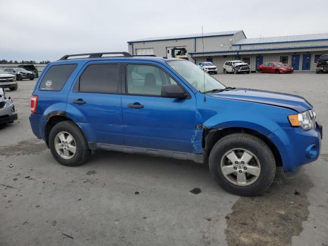 Photo 3 VIN: 1FMCU9D7XCKB81903 - FORD ESCAPE XLT 