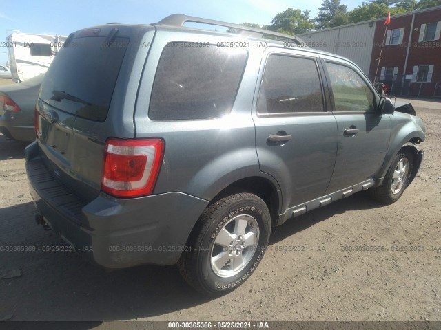 Photo 3 VIN: 1FMCU9D7XCKB86664 - FORD ESCAPE 