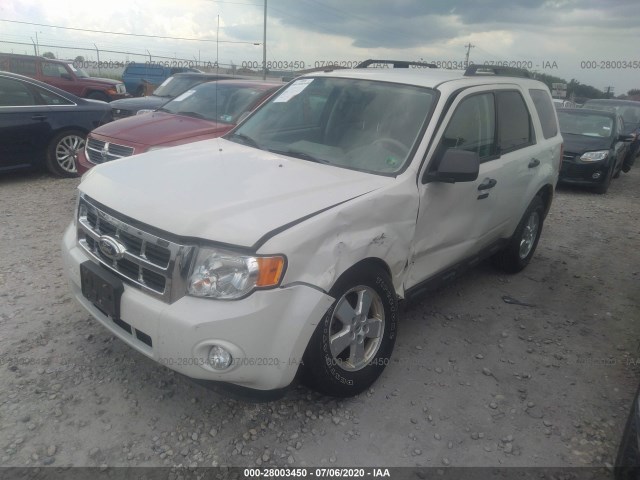 Photo 1 VIN: 1FMCU9D7XCKC02524 - FORD ESCAPE 