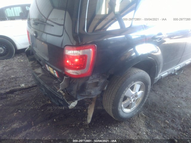 Photo 5 VIN: 1FMCU9D7XCKC27889 - FORD ESCAPE 