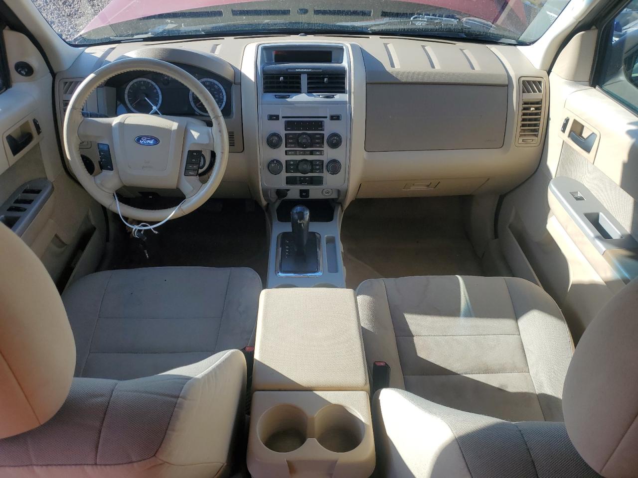 Photo 7 VIN: 1FMCU9D7XCKC28332 - FORD ESCAPE 