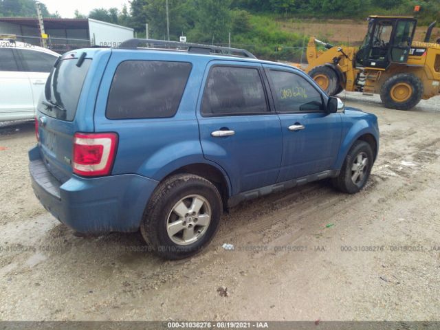 Photo 3 VIN: 1FMCU9DG0AKA08517 - FORD ESCAPE 