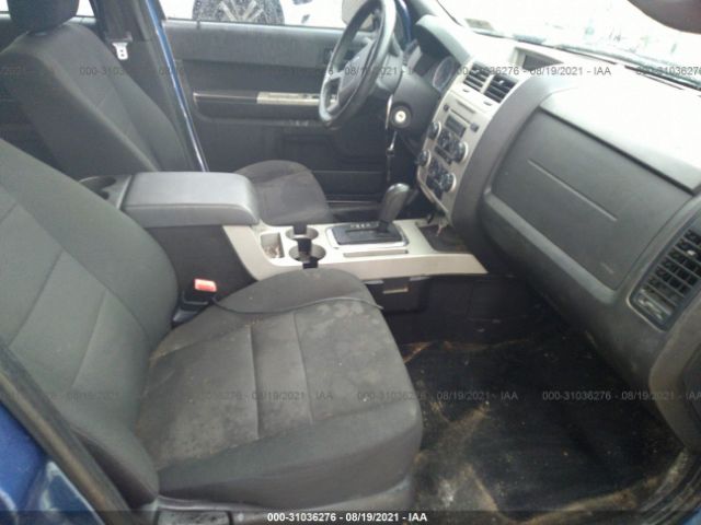 Photo 4 VIN: 1FMCU9DG0AKA08517 - FORD ESCAPE 