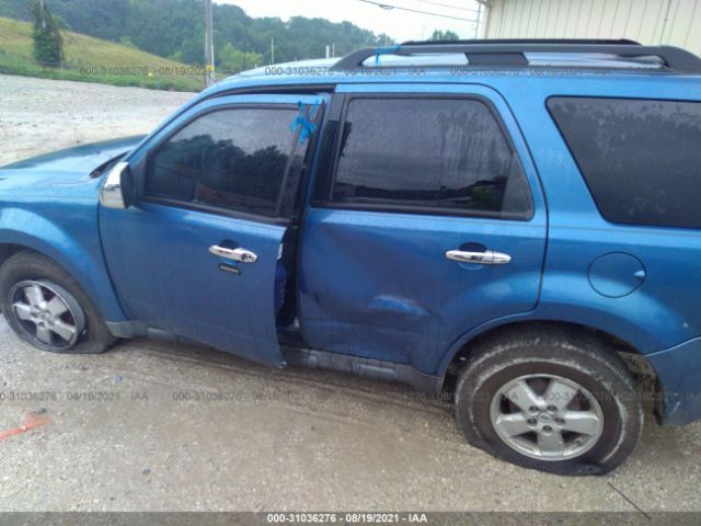 Photo 5 VIN: 1FMCU9DG0AKA08517 - FORD ESCAPE 