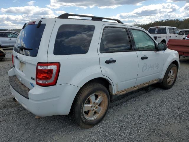 Photo 2 VIN: 1FMCU9DG0AKC22035 - FORD ESCAPE XLT 