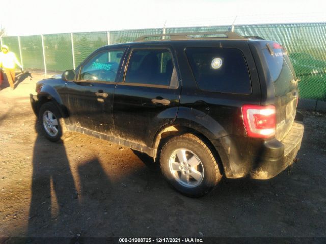 Photo 2 VIN: 1FMCU9DG0AKC63216 - FORD ESCAPE 