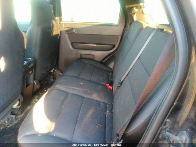 Photo 7 VIN: 1FMCU9DG0AKC63216 - FORD ESCAPE 