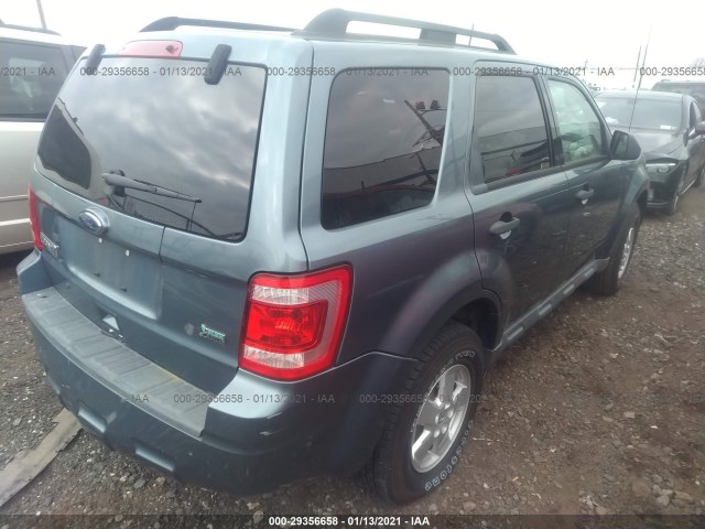 Photo 3 VIN: 1FMCU9DG0AKC70926 - FORD ESCAPE 