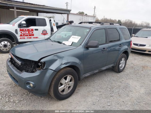 Photo 1 VIN: 1FMCU9DG0AKC88326 - FORD ESCAPE 