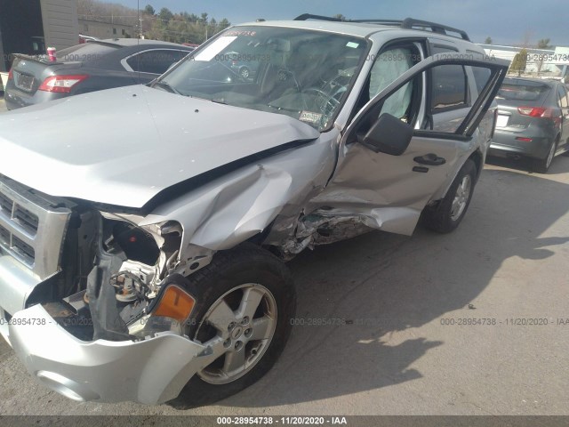 Photo 5 VIN: 1FMCU9DG0BKA11838 - FORD ESCAPE 