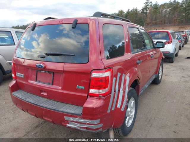 Photo 3 VIN: 1FMCU9DG0BKB56698 - FORD ESCAPE 