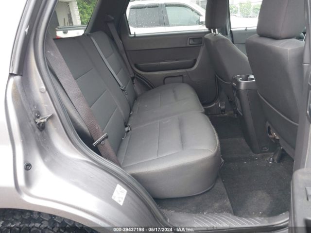 Photo 7 VIN: 1FMCU9DG0BKC03132 - FORD ESCAPE 