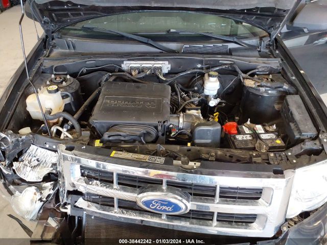 Photo 9 VIN: 1FMCU9DG0BKC35806 - FORD ESCAPE 