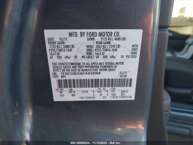 Photo 8 VIN: 1FMCU9DG0CKB25968 - FORD ESCAPE 