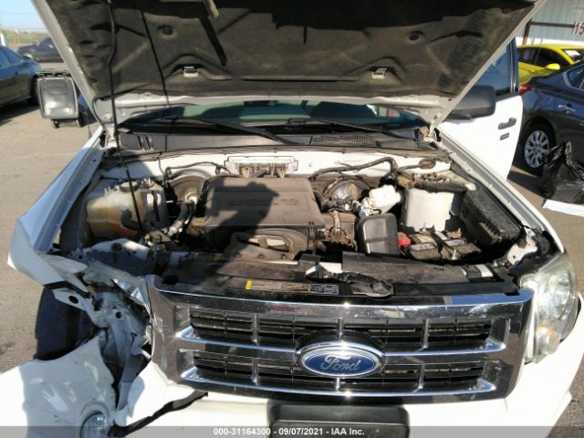 Photo 9 VIN: 1FMCU9DG0CKB30586 - FORD ESCAPE 