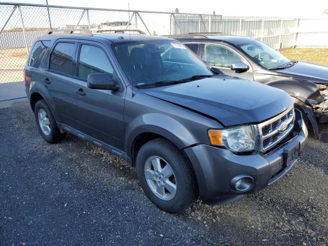 Photo 3 VIN: 1FMCU9DG1AKA04752 - FORD ESCAPE 