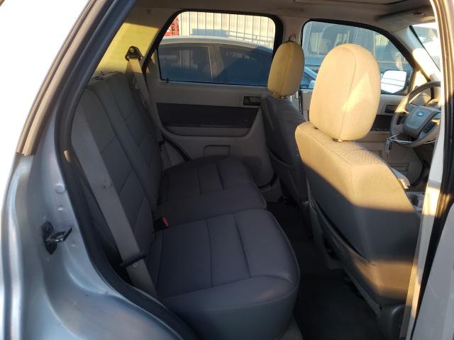 Photo 5 VIN: 1FMCU9DG1AKA53935 - FORD ESCAPE XLT 