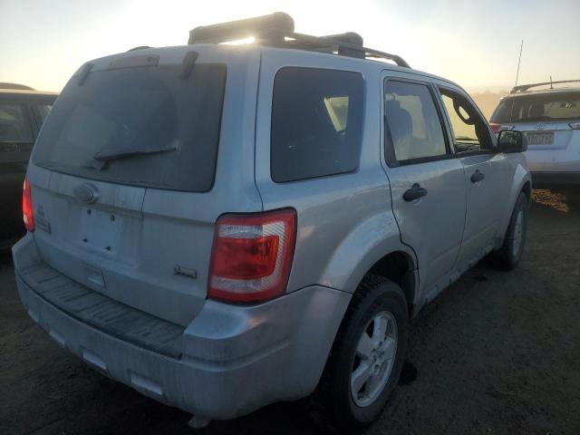 Photo 2 VIN: 1FMCU9DG1AKC28345 - FORD ESCAPE XLT 