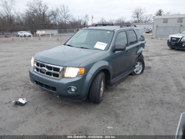 Photo 1 VIN: 1FMCU9DG1AKC47705 - FORD ESCAPE 