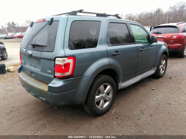 Photo 3 VIN: 1FMCU9DG1AKC49129 - FORD ESCAPE 