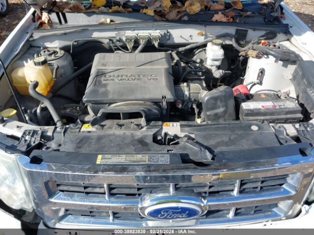 Photo 9 VIN: 1FMCU9DG1AKC90358 - FORD ESCAPE 