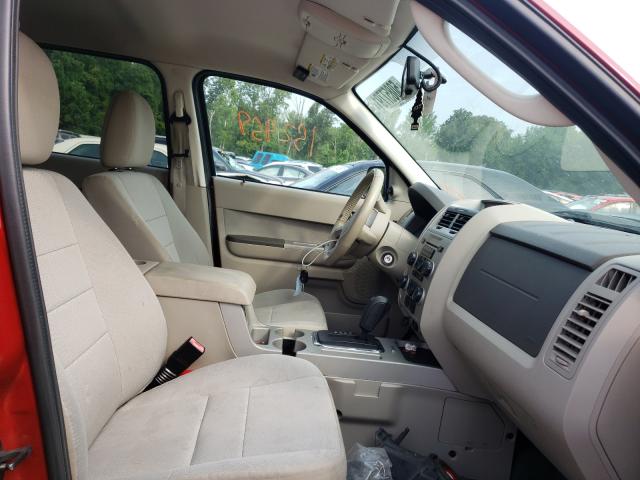 Photo 4 VIN: 1FMCU9DG1AKD28395 - FORD ESCAPE XLT 