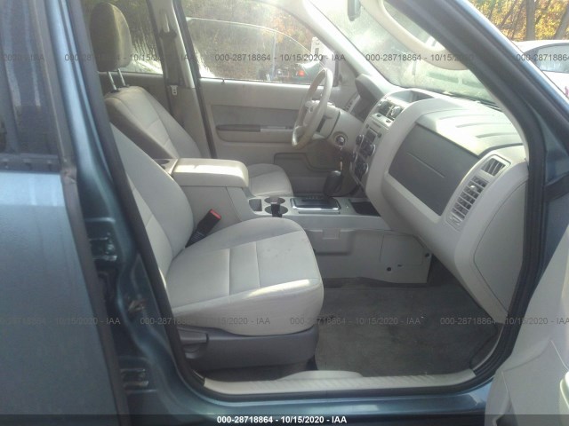 Photo 4 VIN: 1FMCU9DG1BKA60126 - FORD ESCAPE 