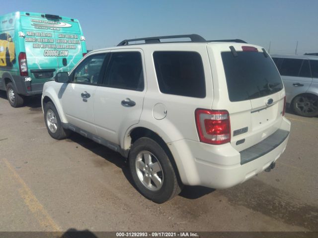 Photo 2 VIN: 1FMCU9DG1BKA68324 - FORD ESCAPE 