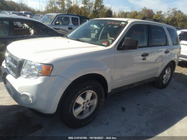 Photo 1 VIN: 1FMCU9DG1BKB02276 - FORD ESCAPE 