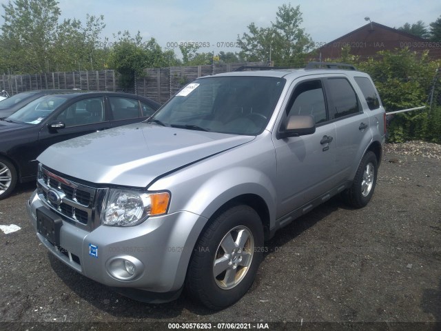 Photo 1 VIN: 1FMCU9DG1BKC35278 - FORD ESCAPE 