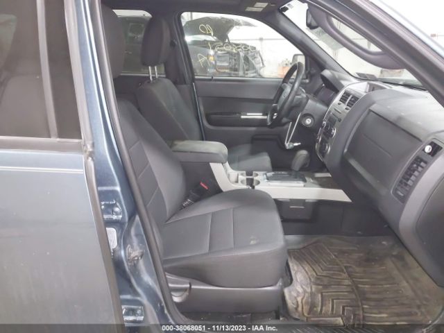 Photo 4 VIN: 1FMCU9DG1BKC49343 - FORD ESCAPE 