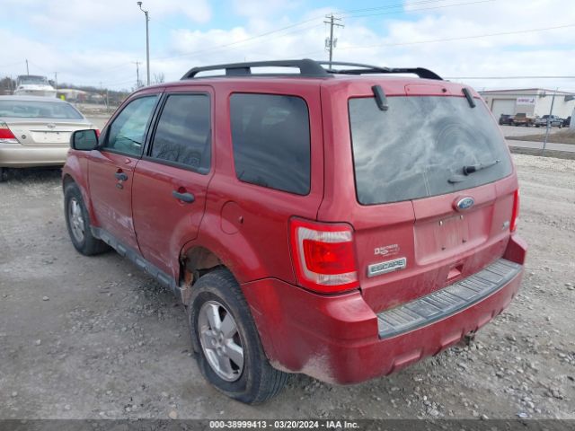 Photo 2 VIN: 1FMCU9DG1CKA72844 - FORD ESCAPE 