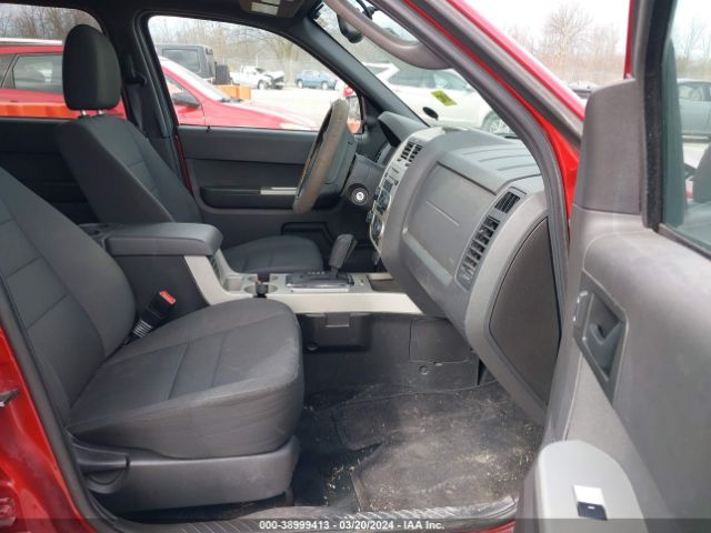 Photo 4 VIN: 1FMCU9DG1CKA72844 - FORD ESCAPE 