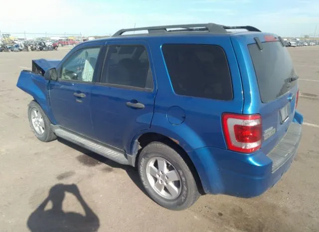 Photo 2 VIN: 1FMCU9DG1CKA90390 - FORD ESCAPE 