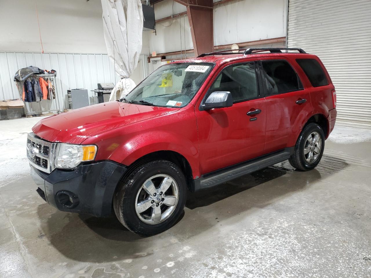 Photo 0 VIN: 1FMCU9DG2AKA41521 - FORD ESCAPE 