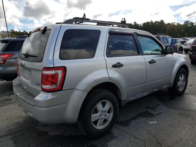 Photo 2 VIN: 1FMCU9DG2AKA42622 - FORD ESCAPE XLT 