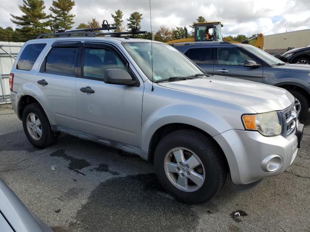 Photo 3 VIN: 1FMCU9DG2AKA42622 - FORD ESCAPE XLT 