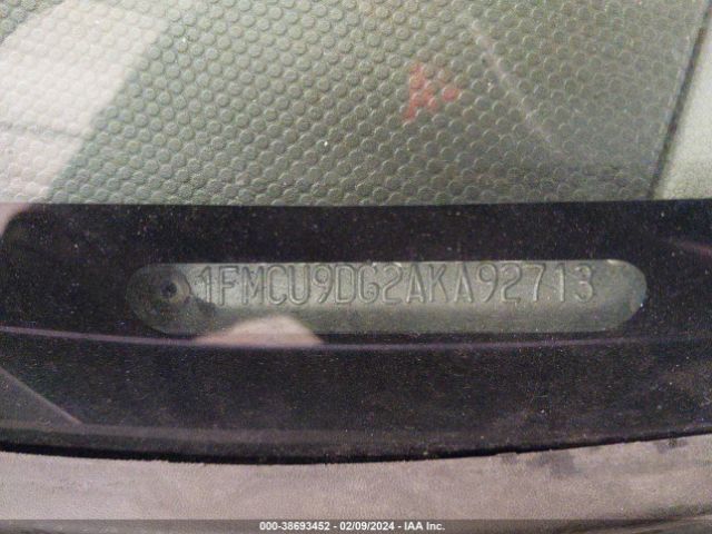 Photo 8 VIN: 1FMCU9DG2AKA92713 - FORD ESCAPE 