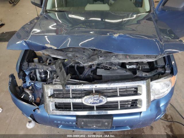 Photo 9 VIN: 1FMCU9DG2AKA92713 - FORD ESCAPE 