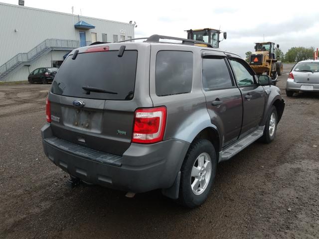 Photo 3 VIN: 1FMCU9DG2AKC56882 - FORD ESCAPE XLT 