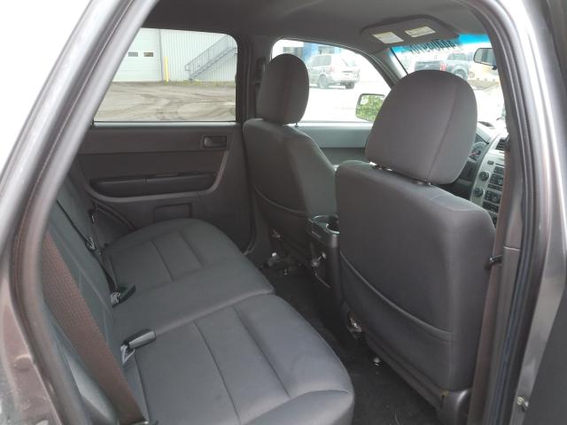 Photo 5 VIN: 1FMCU9DG2AKC56882 - FORD ESCAPE XLT 