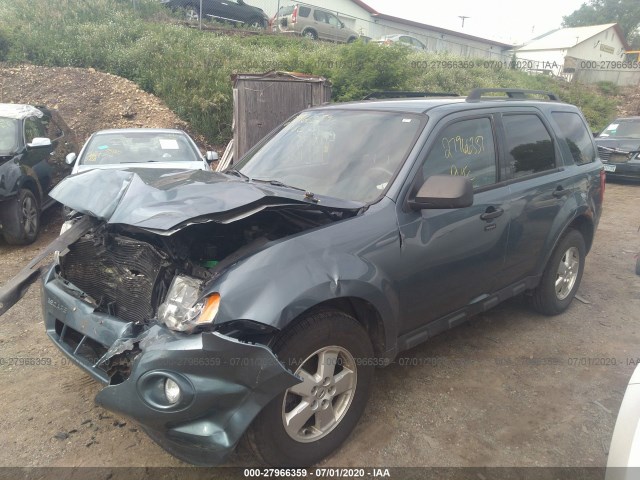 Photo 1 VIN: 1FMCU9DG2BKA08083 - FORD ESCAPE 