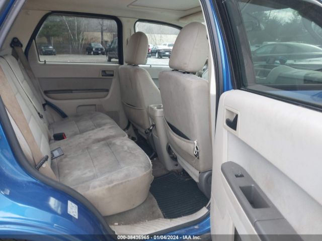 Photo 7 VIN: 1FMCU9DG2BKA40967 - FORD ESCAPE 